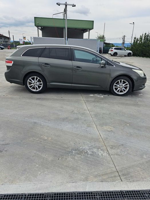 TOYOTA Avensis 2011 — imagine 3