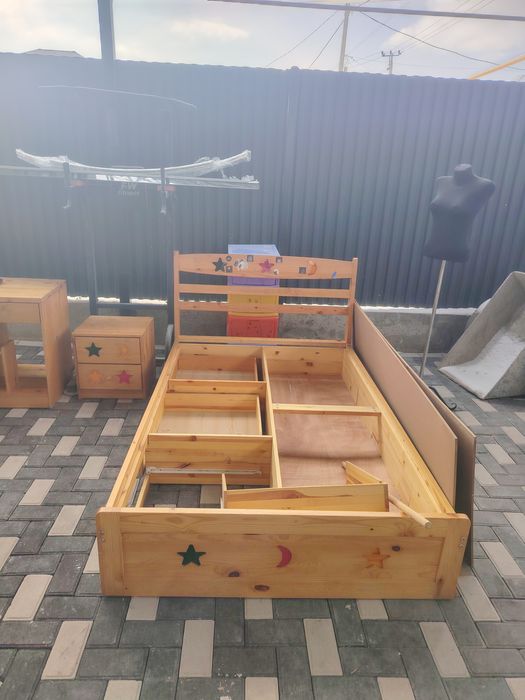 Продам из дерево