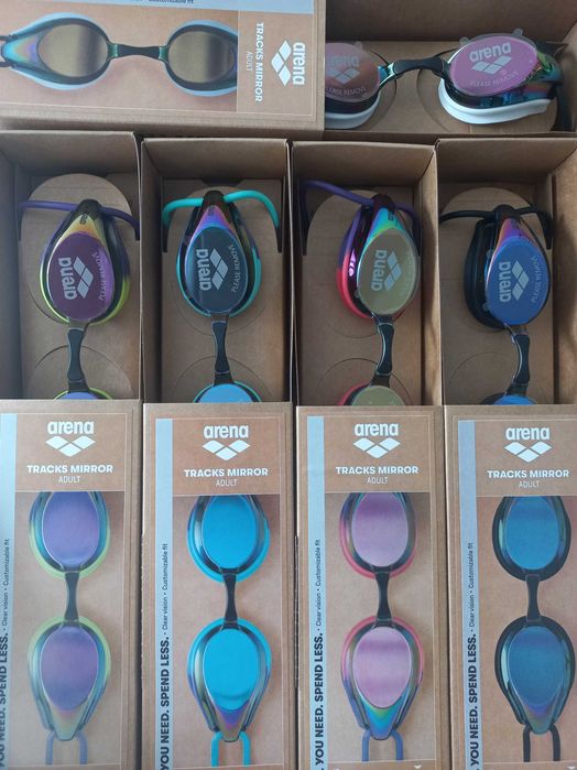 Продавам очила за плуване Арена Track огледални и неогледални