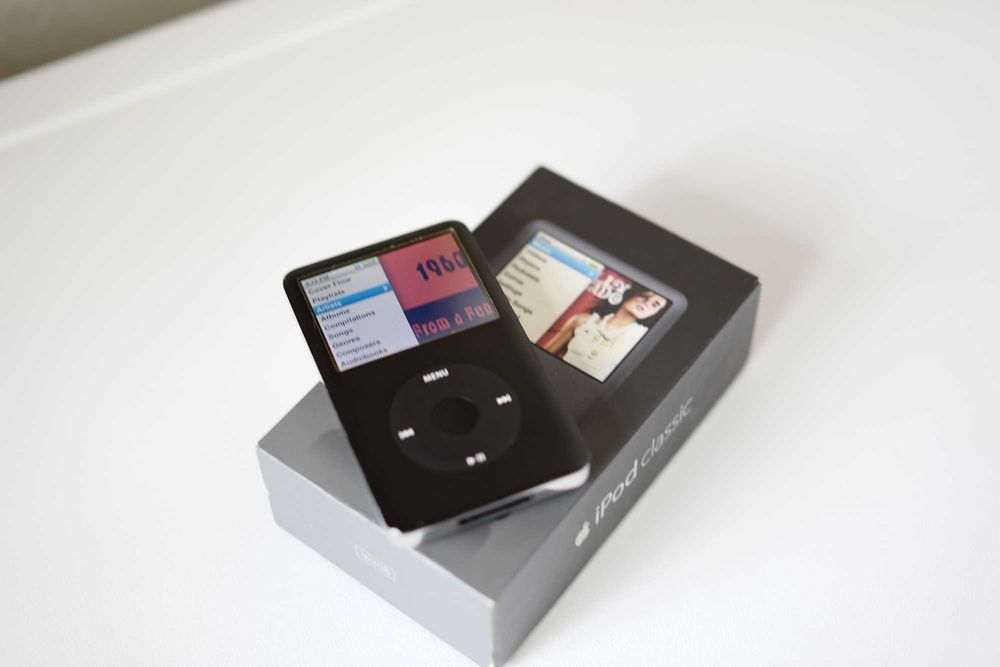 Apple iPod Classic 160GB Gen 7, A1238, Negru-Argintiu Bucuresti