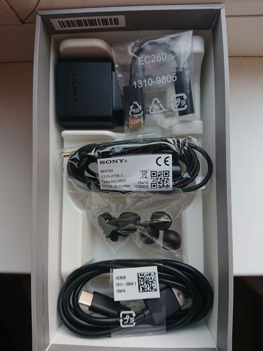 SONY Xperia XZ3 черен