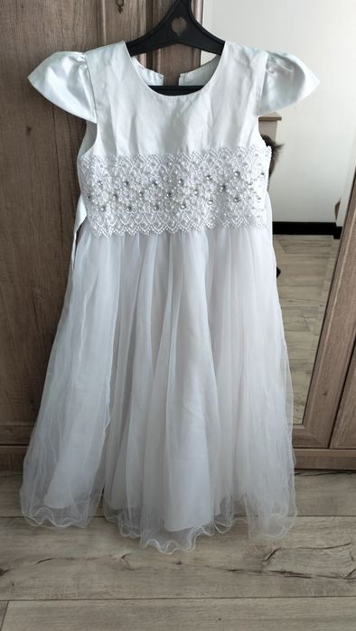 Платия  10-11 келеді