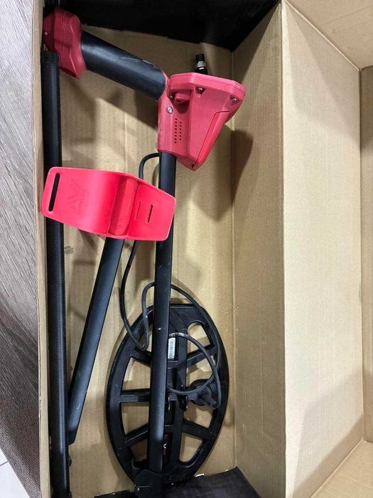 Металдетектор VANQUISH 340