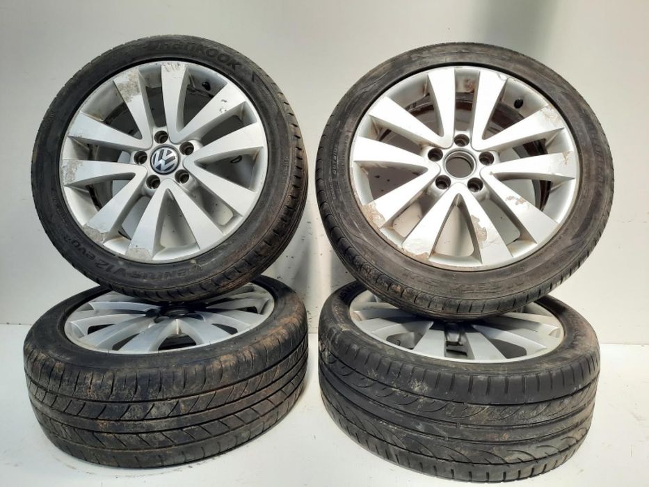 Set jante aliaj R17, cod 5K0601025Q, VW Golf 6 Variant (AJ5) Volkswagen