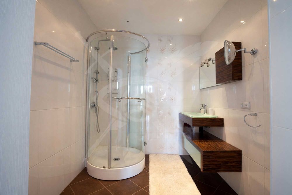 Продава се Многостаен апартамент в Поморие - 195 кв.м за 1129 €/кв.м - Снимка #7