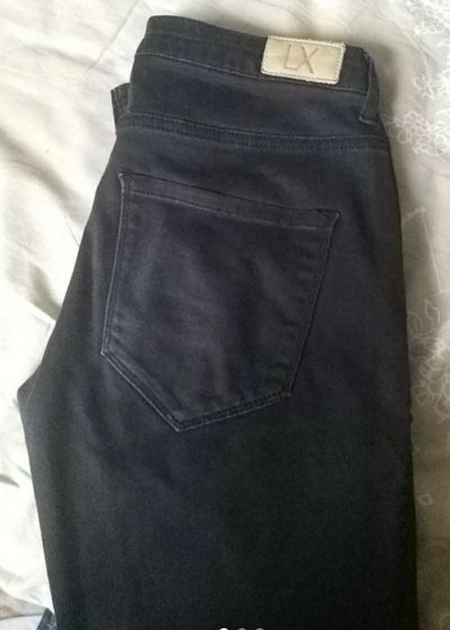 Blugi lungi,rupti