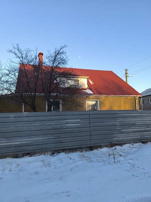 Продам частный дом (двухуровневый) район дока