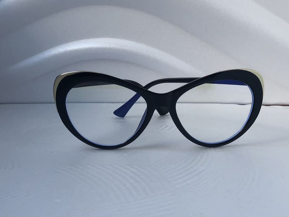 Прозрачни дамски очила за компютър