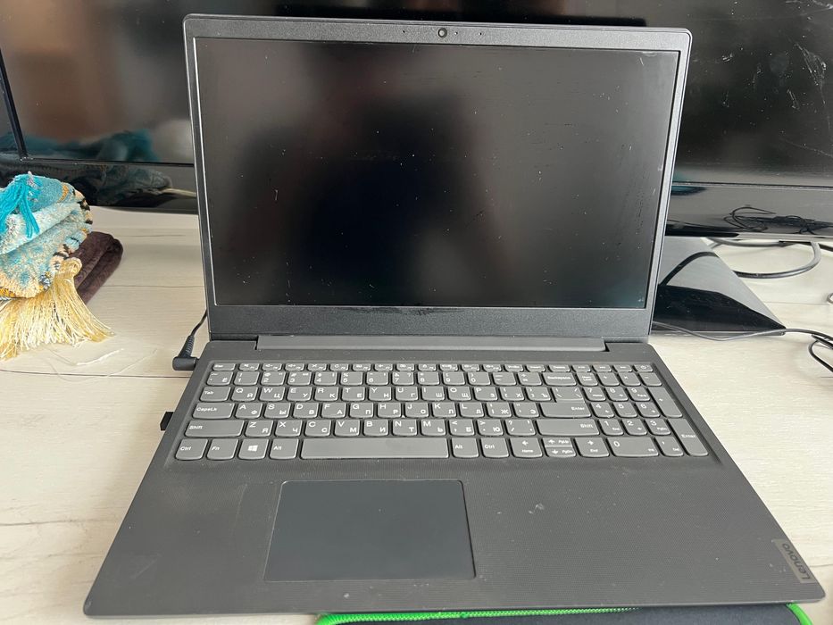 Ноутбук   Lenovo