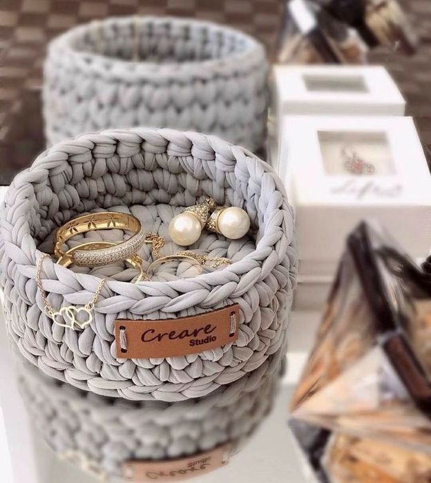 Корзина декоративная