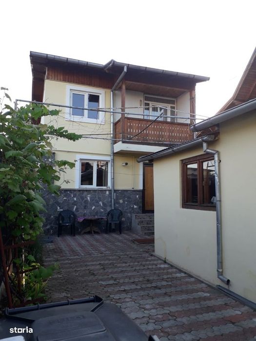 Campina - ultracentral - casa - 135000 Euro