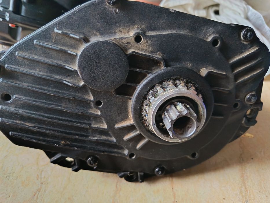 Motor Bosch e-bike  gen 5 - gen 2 pt piese (ambele)