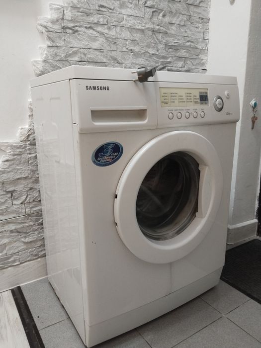 Стиральная машина Самсунг продается