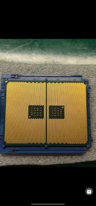 серверный процессор AMD EPYC.