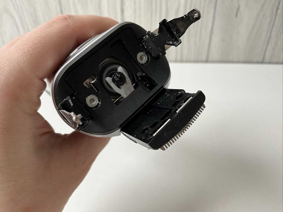 Работеща електрическа самобръсначка Braun Series 9 Wet & Dry type 5790 на части