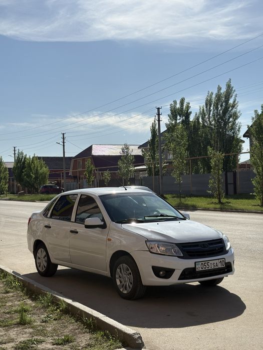 Lada granta 2013