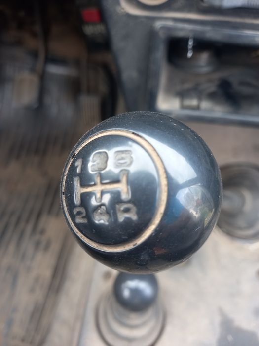 Лада нива на части