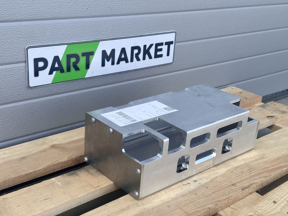 Метална кутия за батерия AUDI A6 A7 4K0915171E