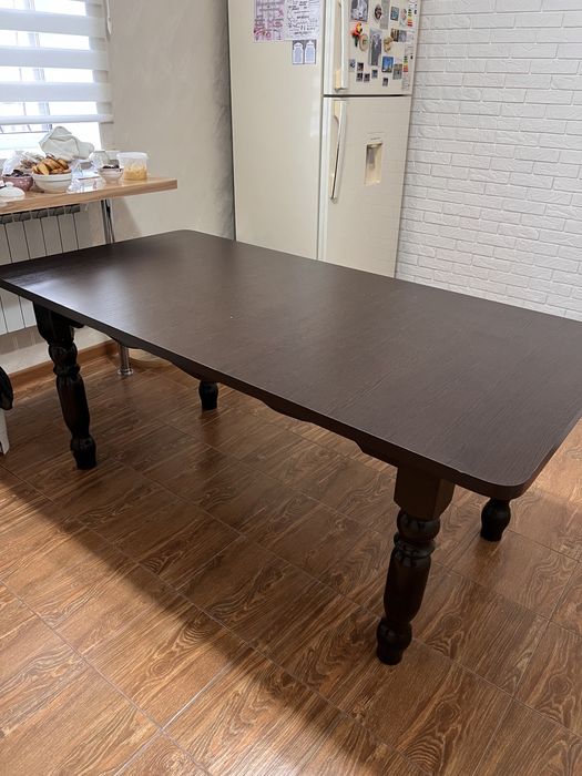 Стол гостинный 1.80*90