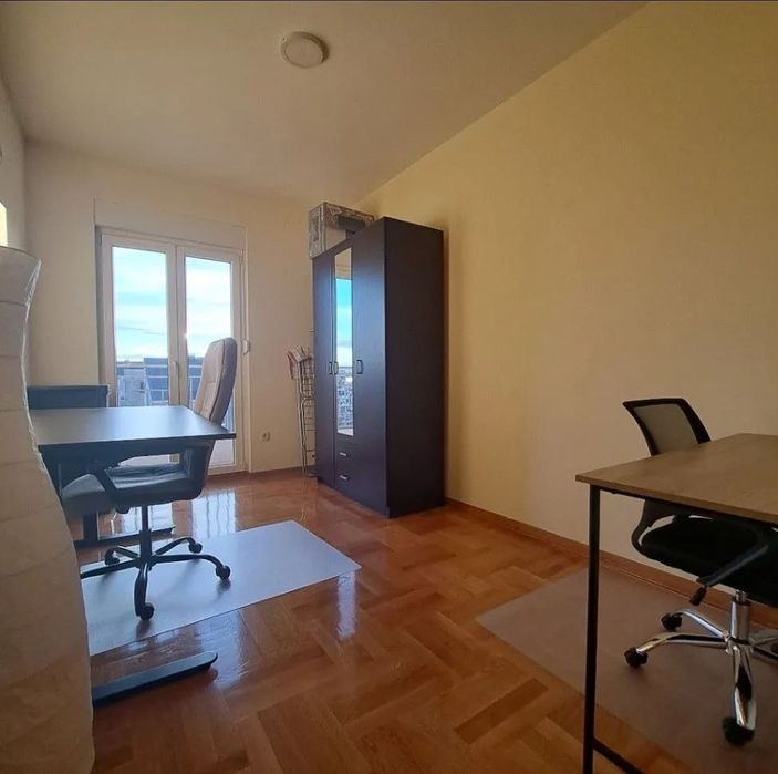 Продава се Тристаен апартамент в София, Манастирски ливади - 89 кв.м за 1978 €/кв.м - Снимка #2