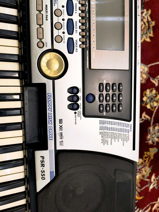 Sintezator Yamaxa psr 550