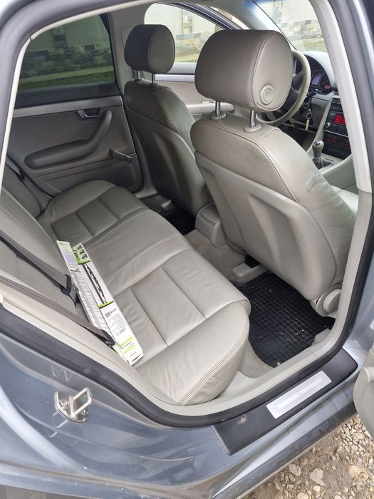 Audi a4 b7  136cp BRF