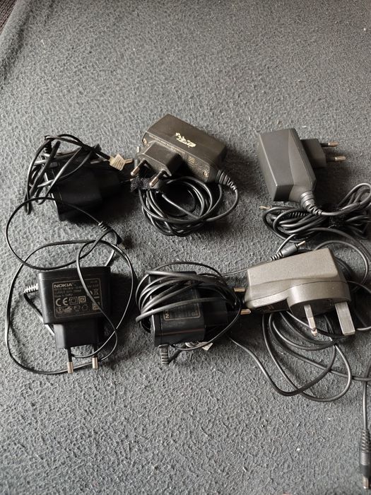 Зарядни устройства за телефони Nokia