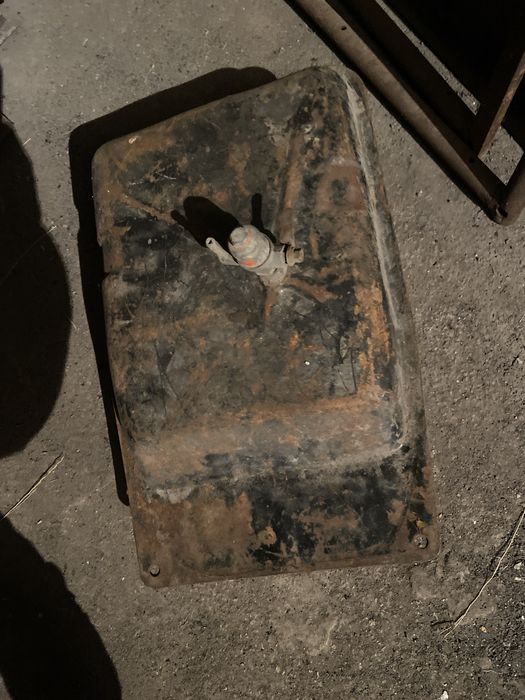 Бак от Бензанасоса