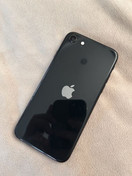 iPhone se 2020 Айфон Се