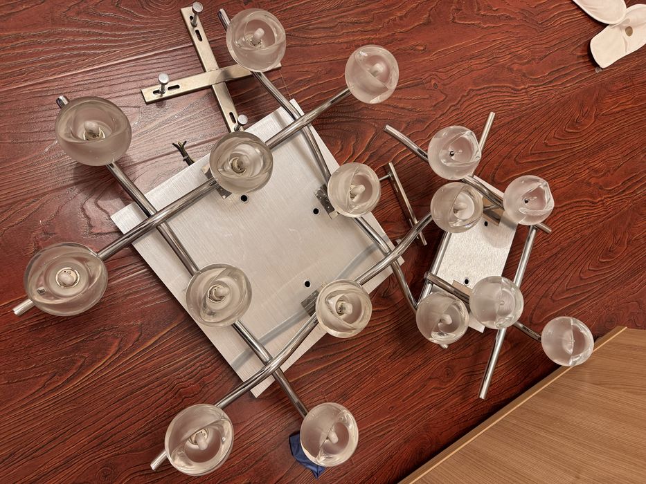 Потолочная люстра