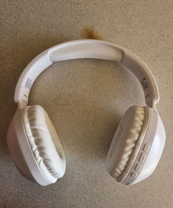 Casti bluetooth bune