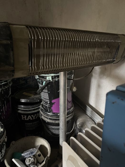 Pechka sotiladi uy isitish uchun