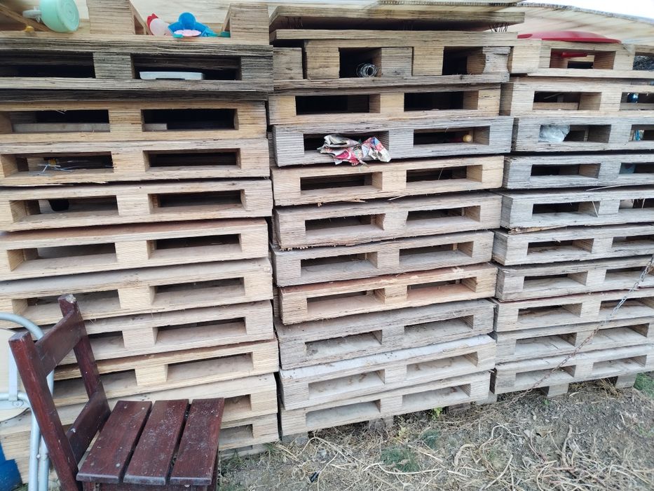 Palet din tego tratat dimensiuni 95/95 grosime 3 cm