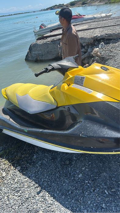 Гидроцикл vx 700