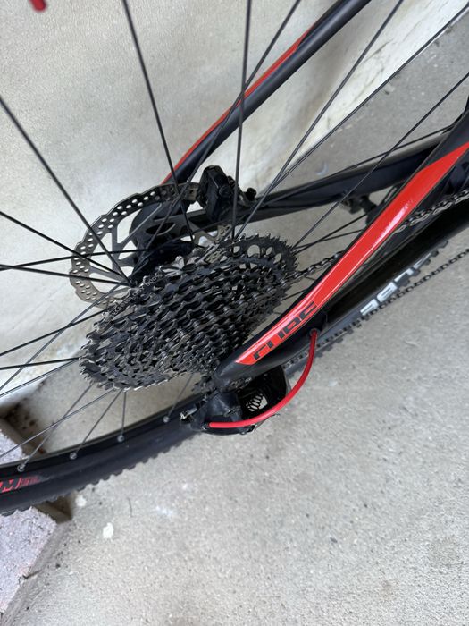 Vand bicicleta Cube carbon  in sare perfecta