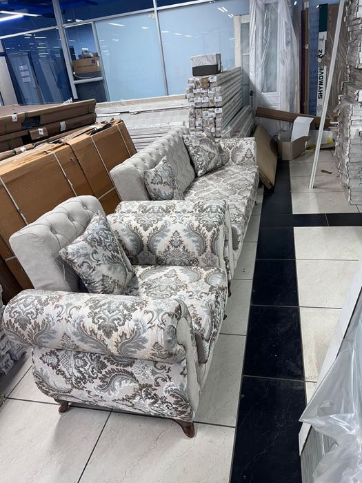 Диван кресломен бирге