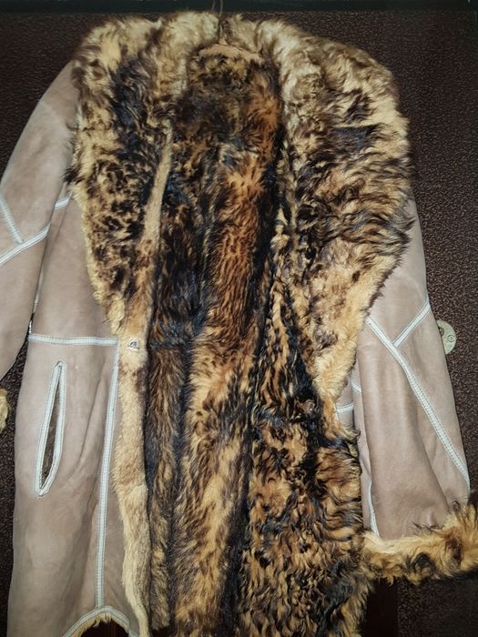 Cojoc din piele naturală 200lei mărimi diferite