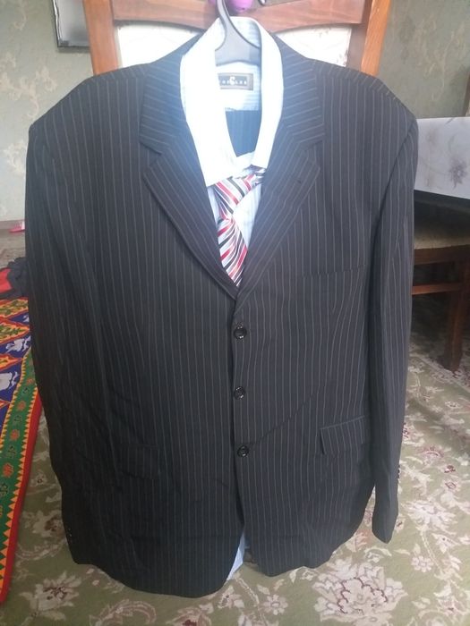 Мужской костюм и брюки