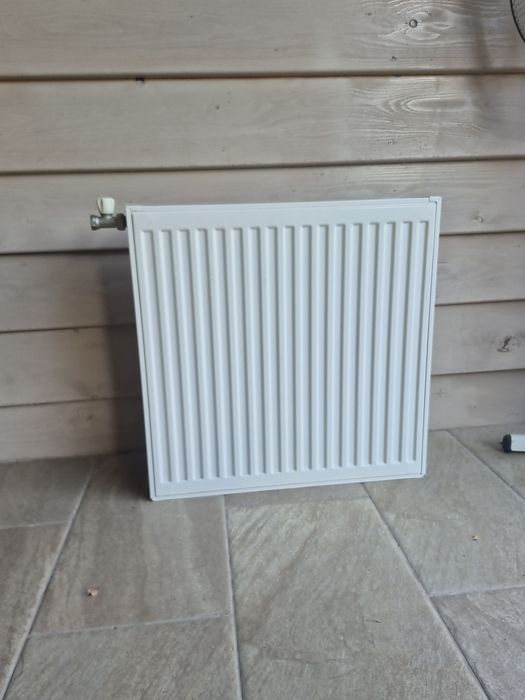 Vand calorifer (radiator) 22x 600x600