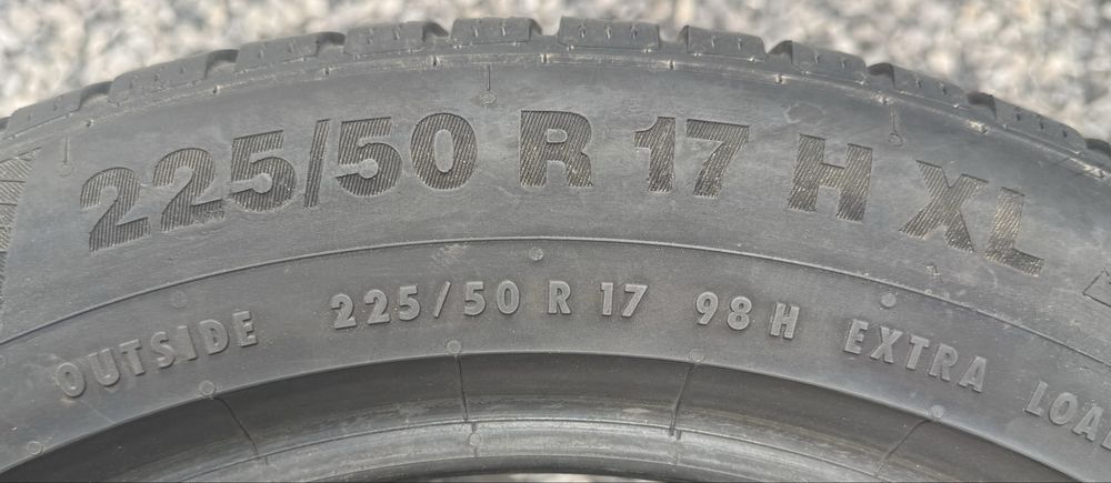2бр 225/50/17 на 6мм Континентал