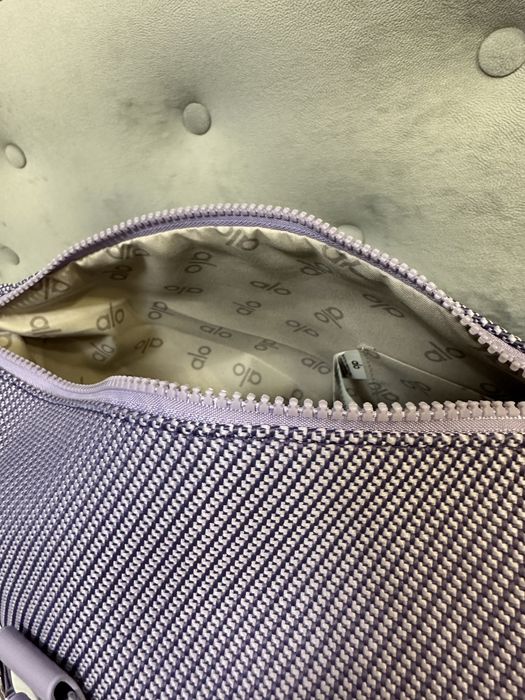 Сак ALO  YOGA - Ало Йога - чисто нов!