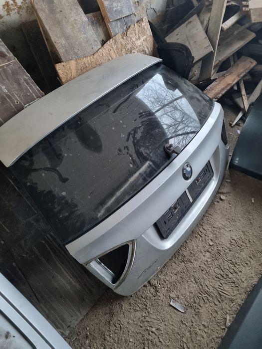 Заден капак бмв е91 bmw фейс пре стъкло e91