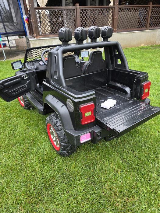 Masina copii 4X4 electrica cu 2 locuri