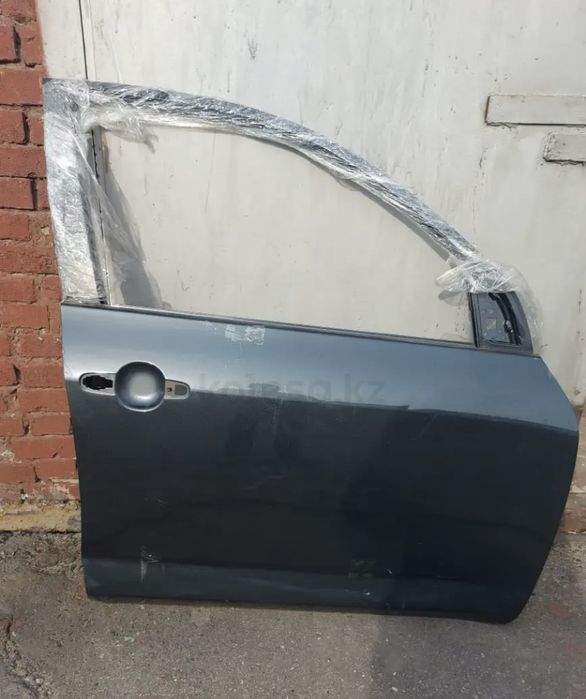 Дверь на тойоту рав 4