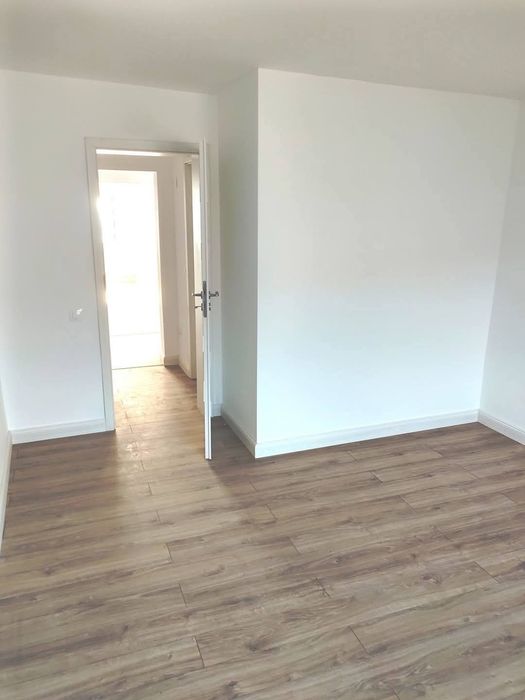 Vând Apartament 2 camere