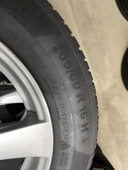 Jante 16 Audi A4 B9 B8 Mercedes C Klasse W205 205/60R16 Continental