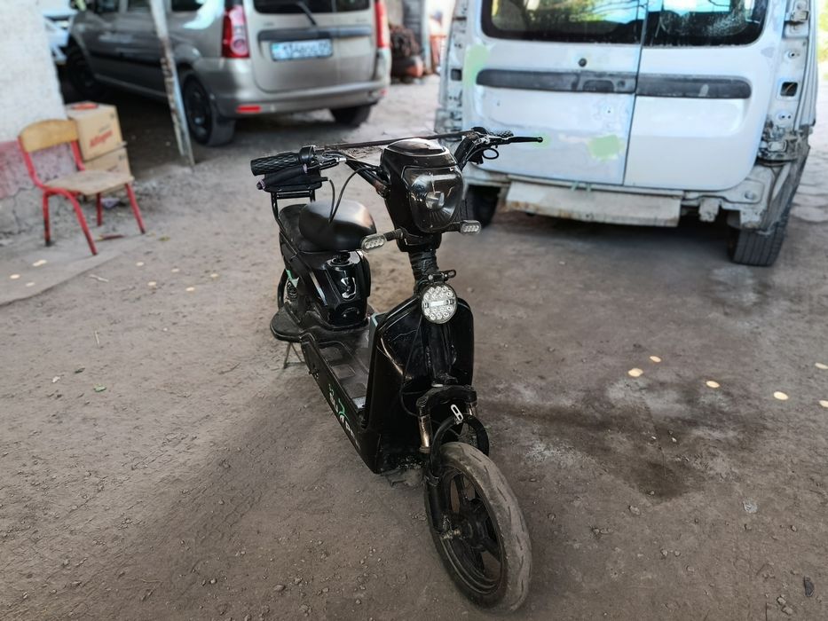 Продам скутер не дорого