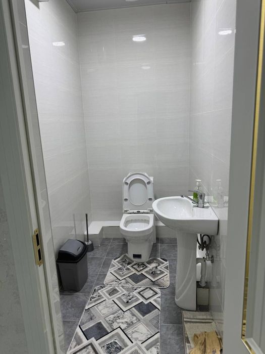 Тинчлек Метро 2/2/9 Янги ремонт хеч ким яшамаган