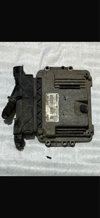 ECU Calculator motor Opel Zafira 1.9CDTI 0281011669, 55189927