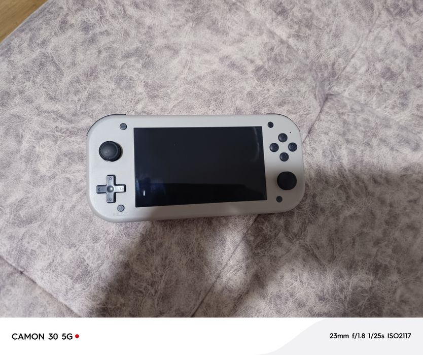 Консоль доя ретро геймтнга